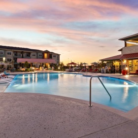 Sparkling Resort Style Pool Sparkling Resort Style Pool
