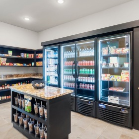 Grab and Go Market for Ultimate Convenience  Grab and Go Market for Ultimate Convenience